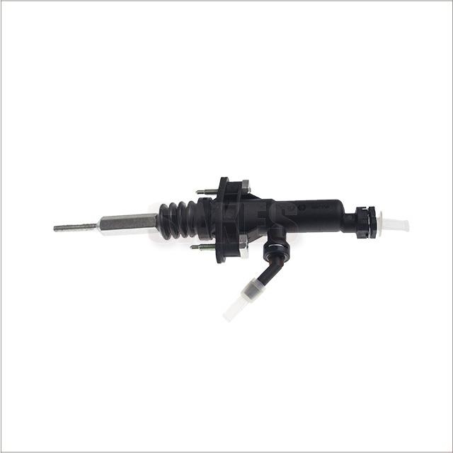 Clutch Master Cylinder:6750 1002 01